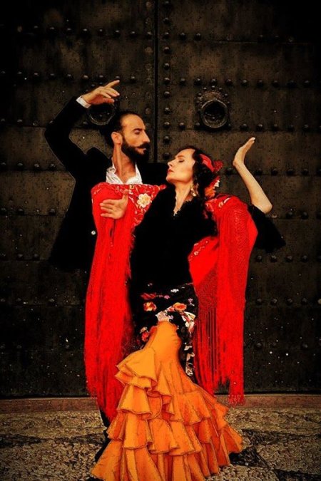 W rytmie flamenco - śpiew i taniec prosto z Sevilli - koncert