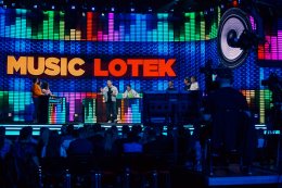 Music Lotek - stand-up